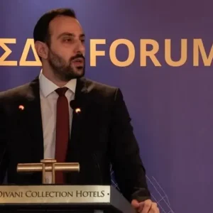 Νίκος Σέργης